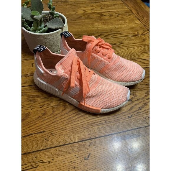 adidas NMD Runner R1 W Sun Glow Pink Peach Coral BY3034 Boost Womens Size 9 - Picture 1 of 9